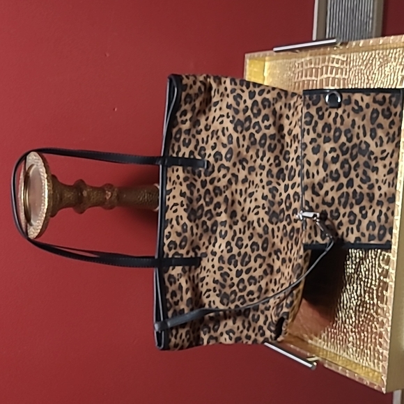 Faux suede brown and black Leopard print tote, mid sized - Picture 8 of 8